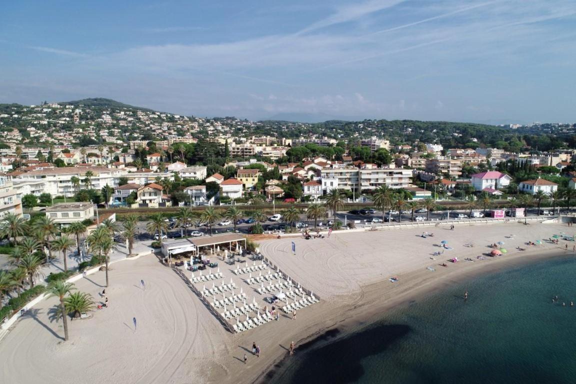 Safari Beach Golfe-Juan Exterior photo